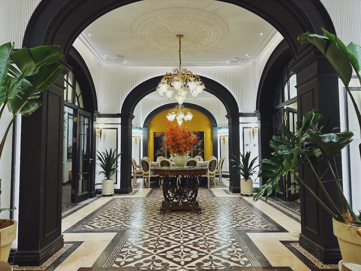 北京东城区景山前街11号院